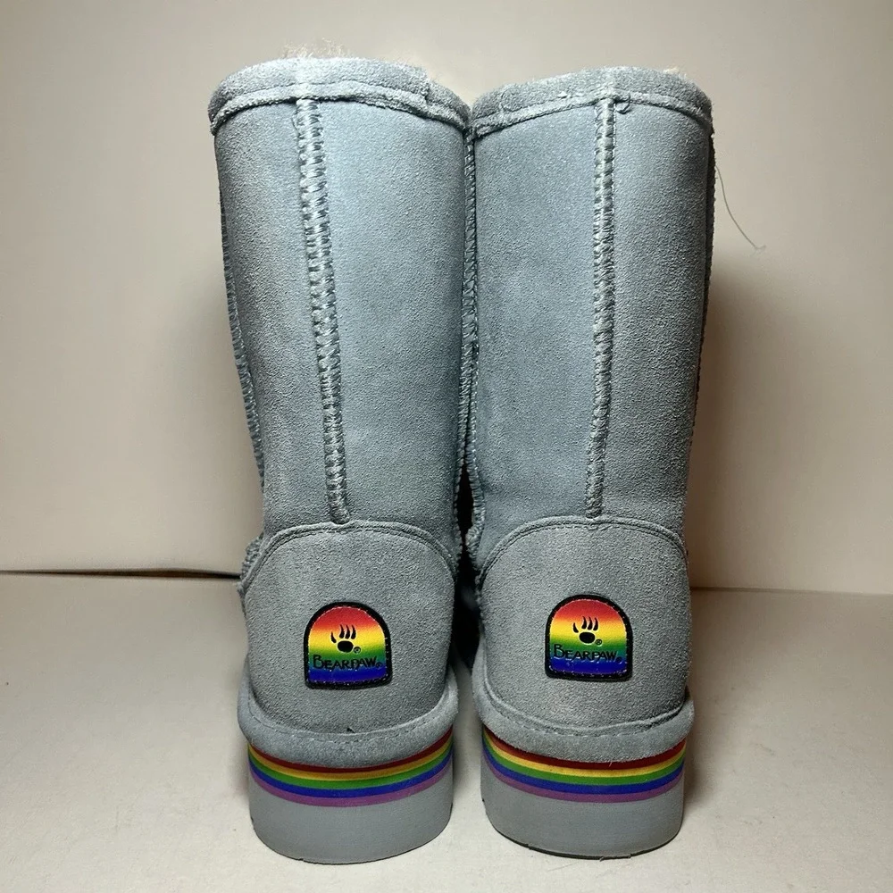 BearPaw Retro Elle Platform Boot Blue Fog Women's Size 9 Model 2486W Rainbow
